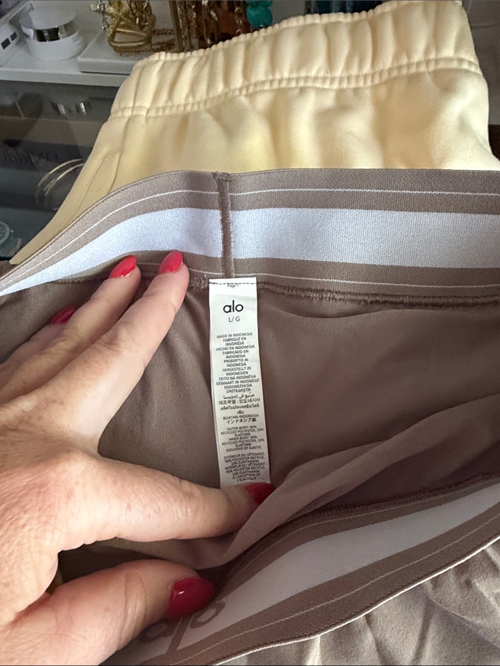 Alo match point short women’s size large - Picture 6 of 6